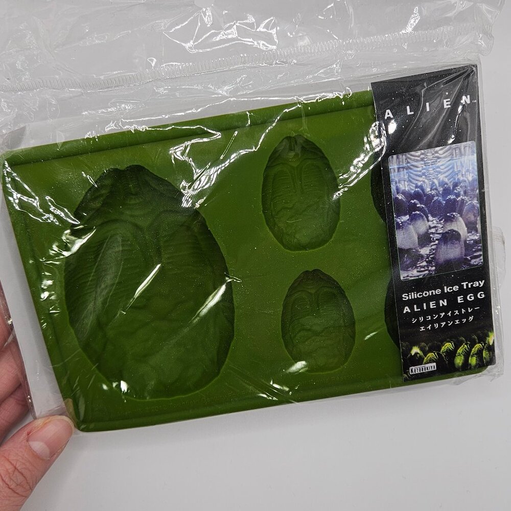 Kotobukiya Alien Egg Silicone Ice Tray